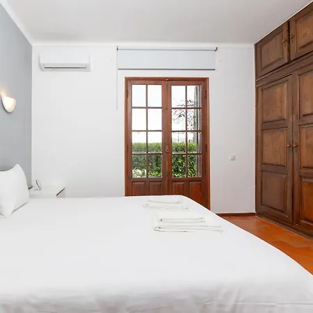 Casa Gralheira - Private Pool & Sea View Villa